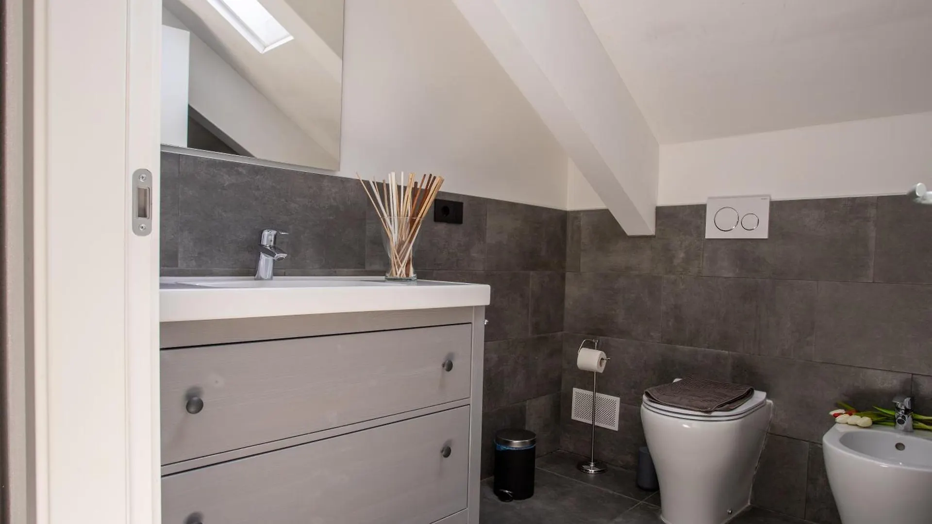 Villa Breva Colico 0*,